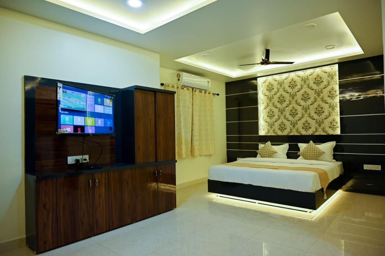 Hotel Golden Bliss Bhopal Buitenkant foto