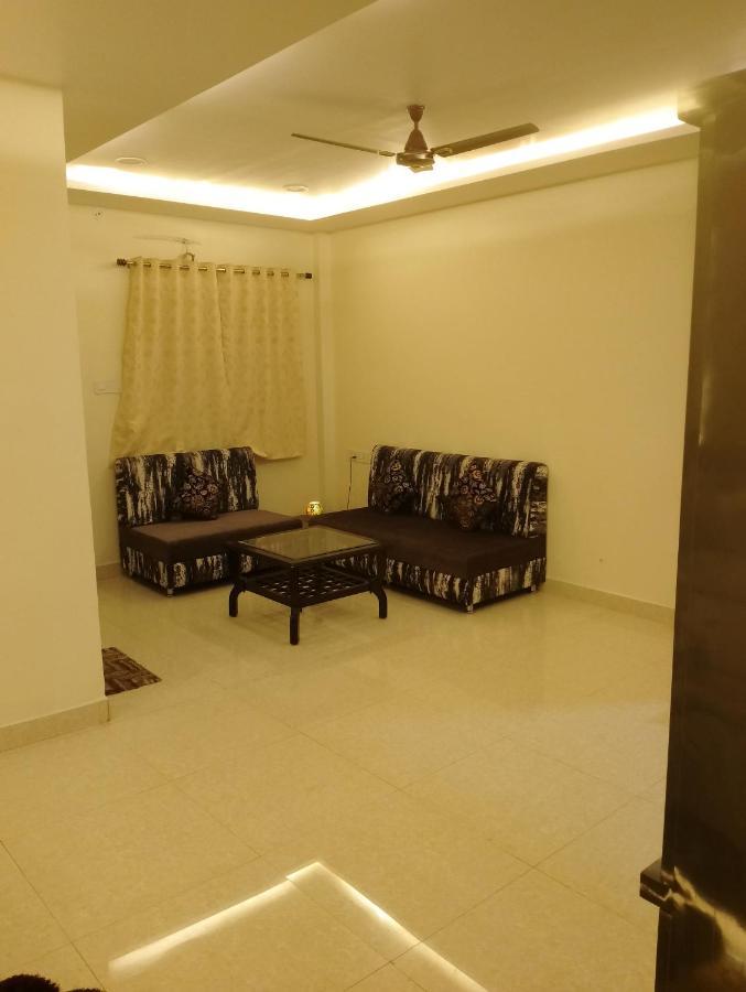 Hotel Golden Bliss Bhopal Buitenkant foto