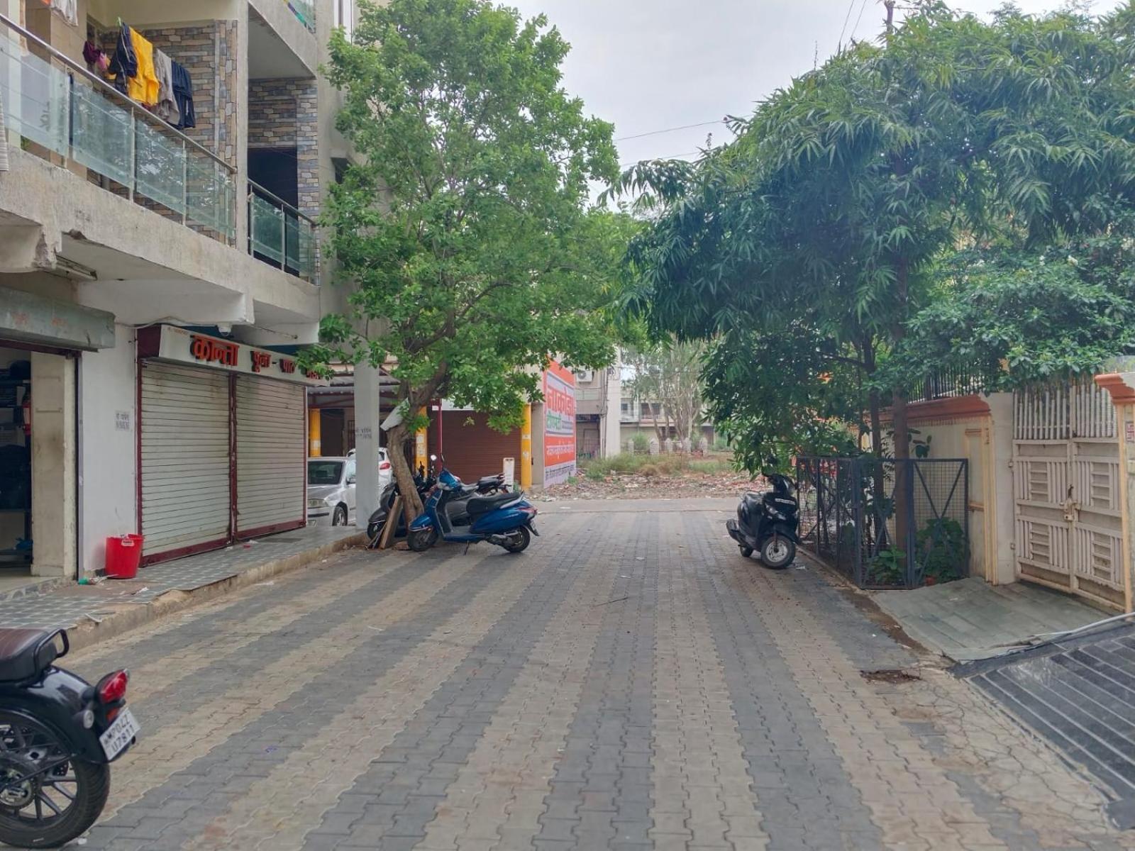 Hotel Golden Bliss Bhopal Buitenkant foto